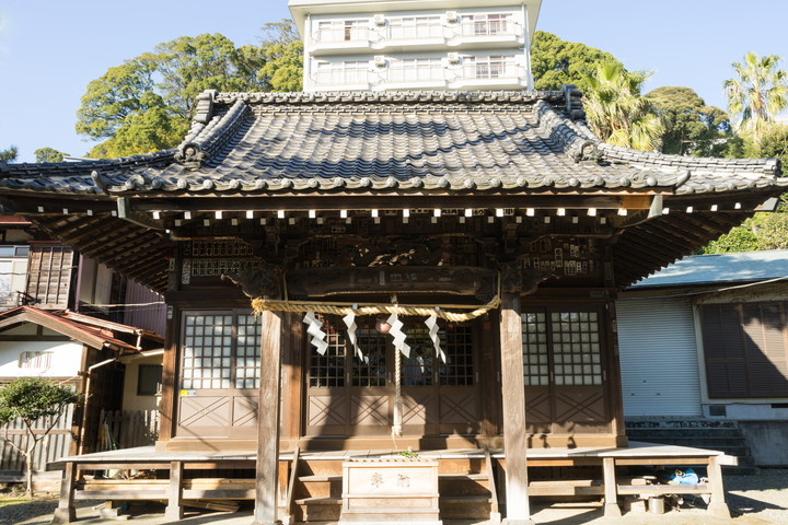 湯前神社