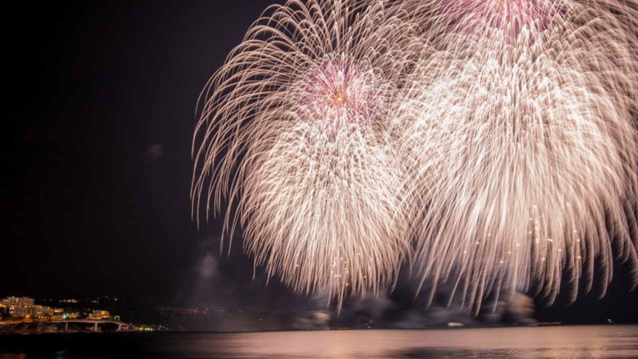 まだまだ楽しめる 10月に行われる花火大会11選 エアトリ トラベルコラム まだまだ楽しめる 10月に行われる花火大会11選 エアトリ トラベルコラム