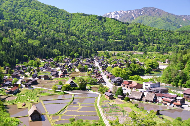 白川卿城山展望台