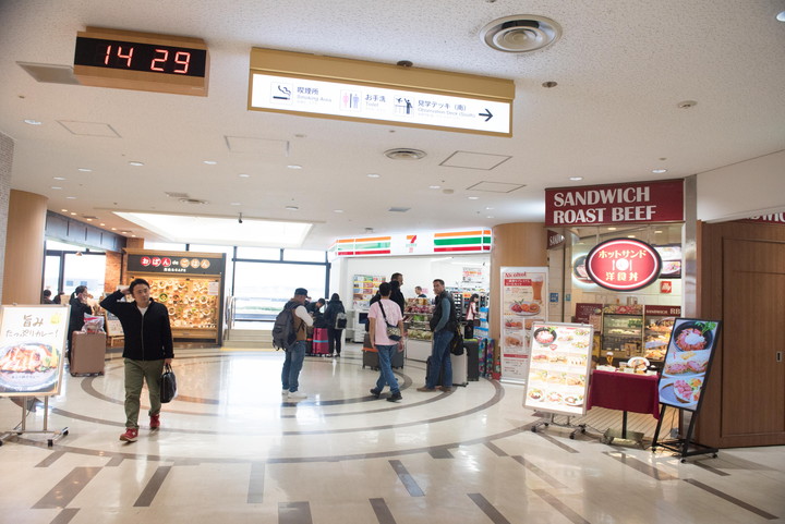 成田空港第2旅客ターミナルコンビニ4