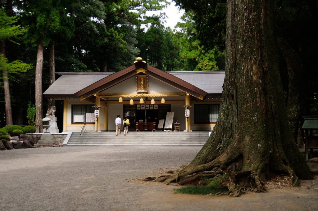 頭之宮四方神社