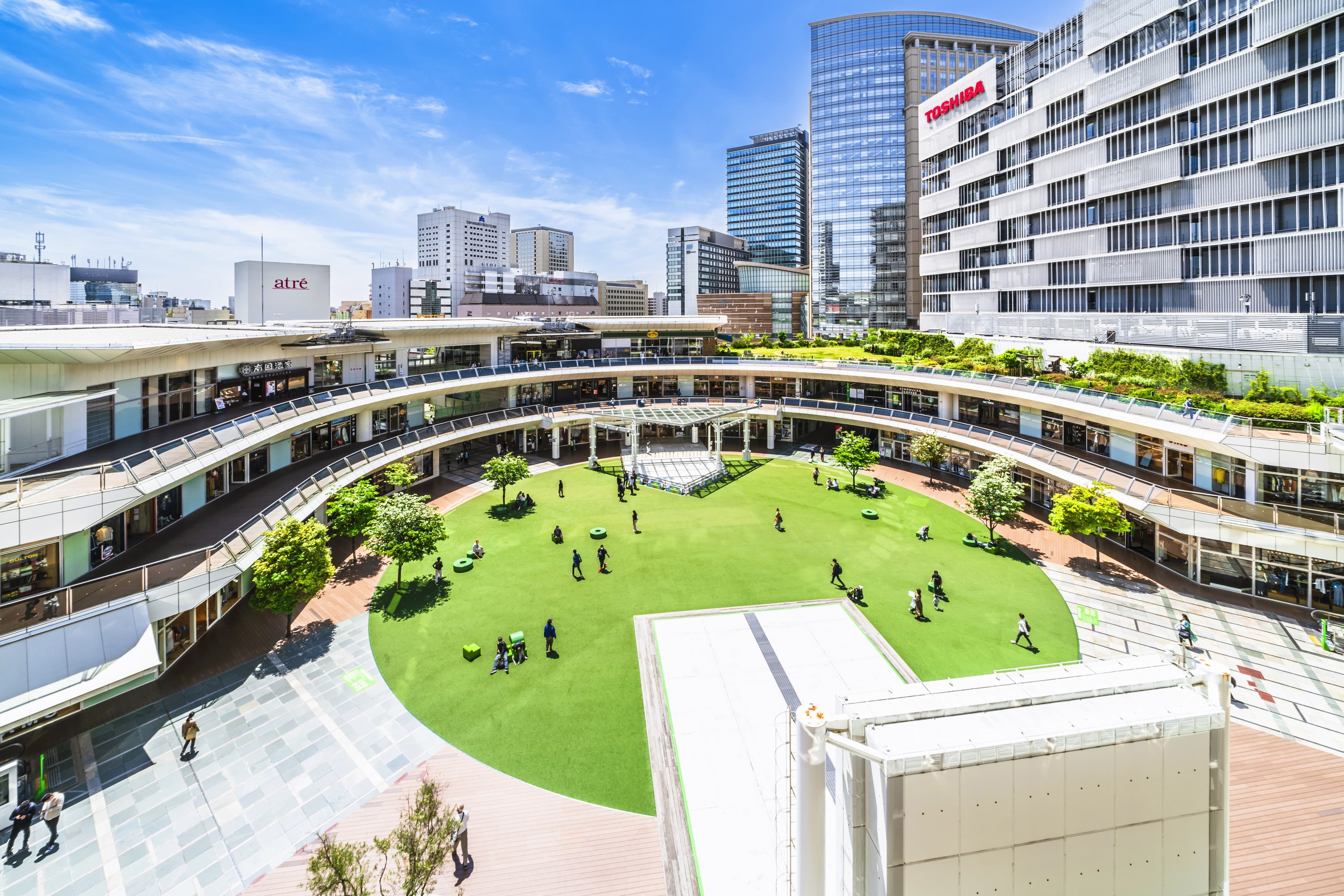 ラゾーナ川崎(ルーファ広場)