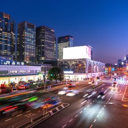 夜の品川駅周辺