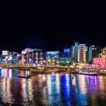 福博であい橋と那珂川の夜景