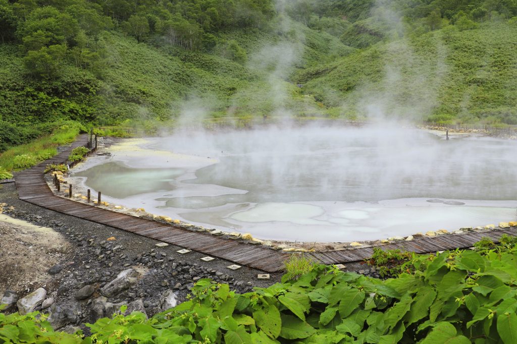 ニセコ湯本温泉の源泉 大湯沼