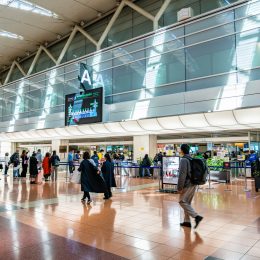 羽田空港 出発ロビー